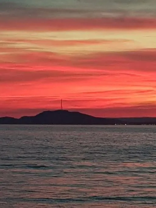 Les Pieds Dans L'Eau Vue Exceptionnelle Sur La Mer Marseille